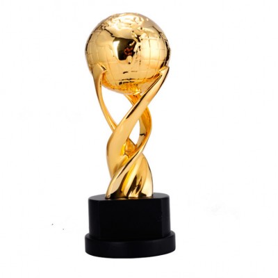 Trendy Football Trophy metal global trophy Metal crafts